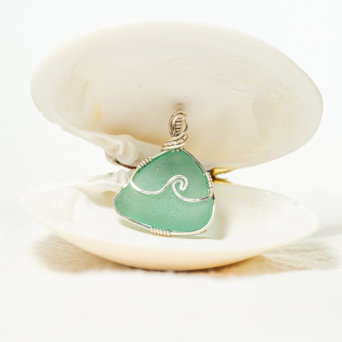 Teal Lip Seaglass Necklace
