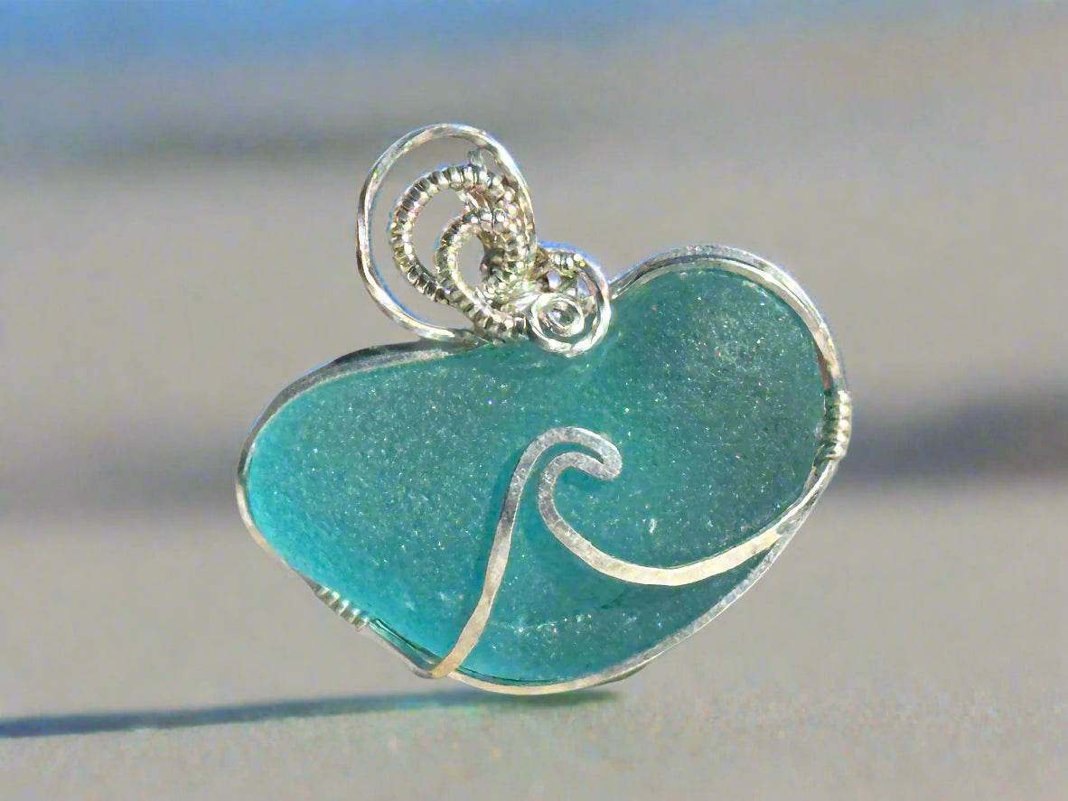 Stunning SEA GLASS turquoise wave necklace!