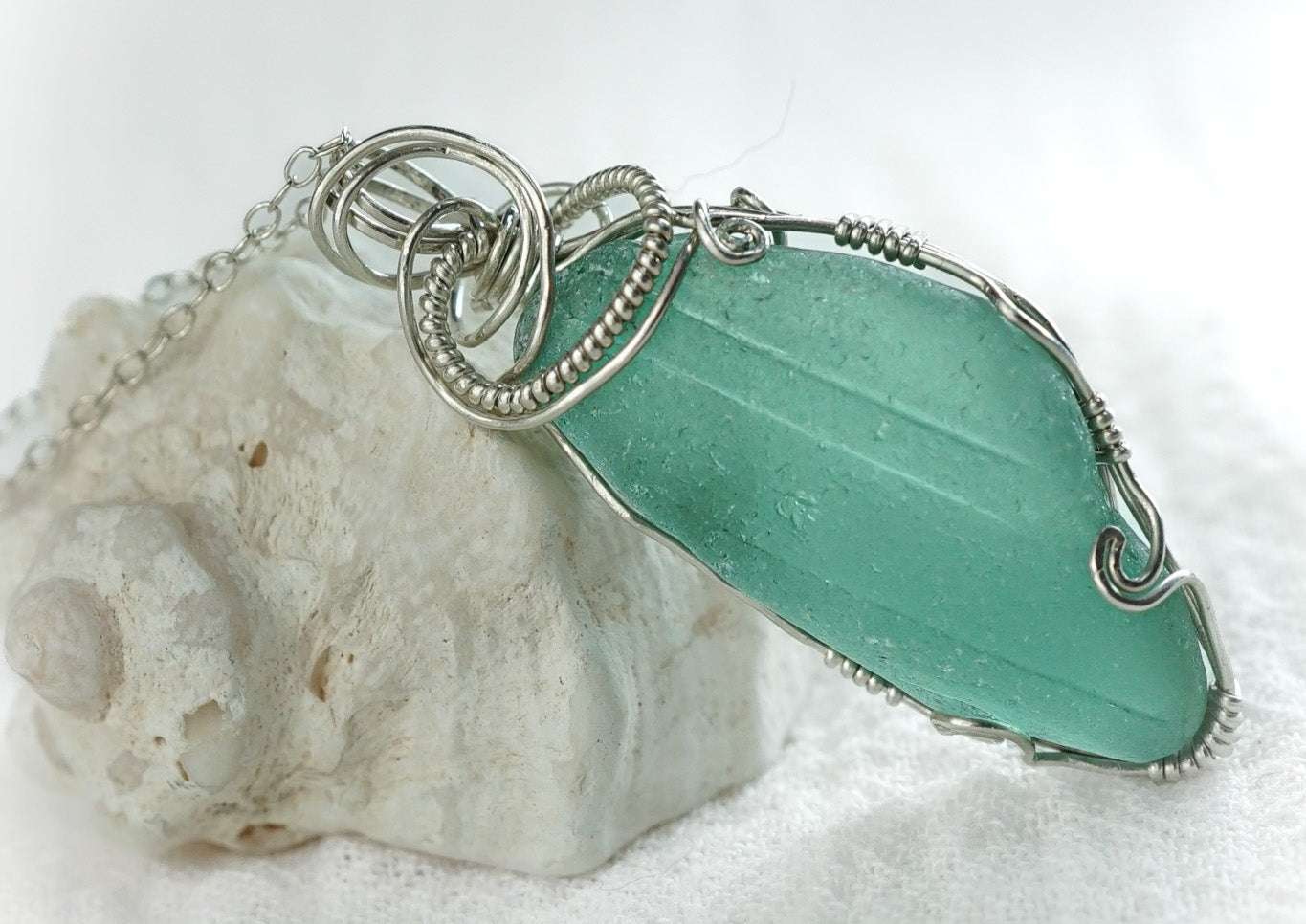 Teal Patterned Seaglass Necklace